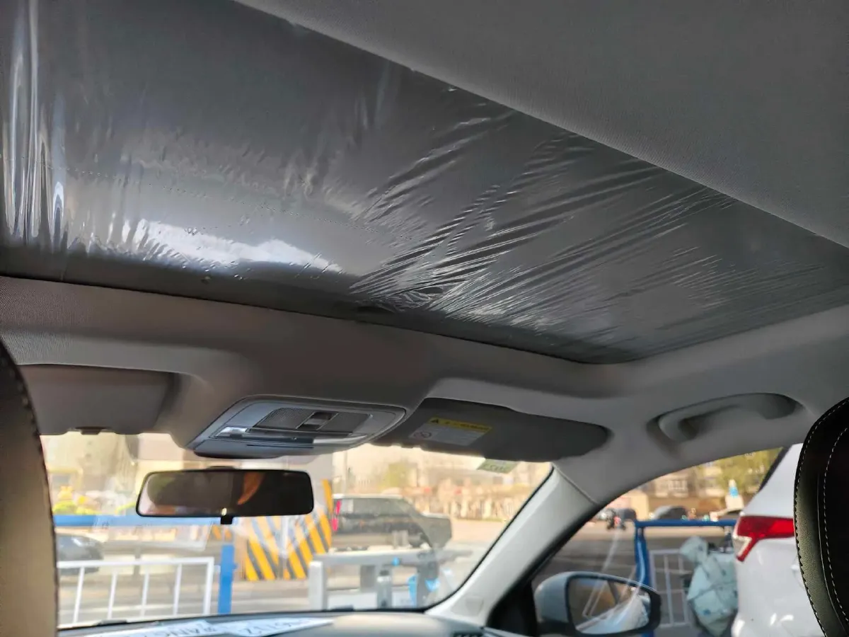 2020 Roewe i5 1.5L 120HP L4 5MT,autocango,china used car exporter,china ev exporter,chinese used car exporter,chinese used ev exporter