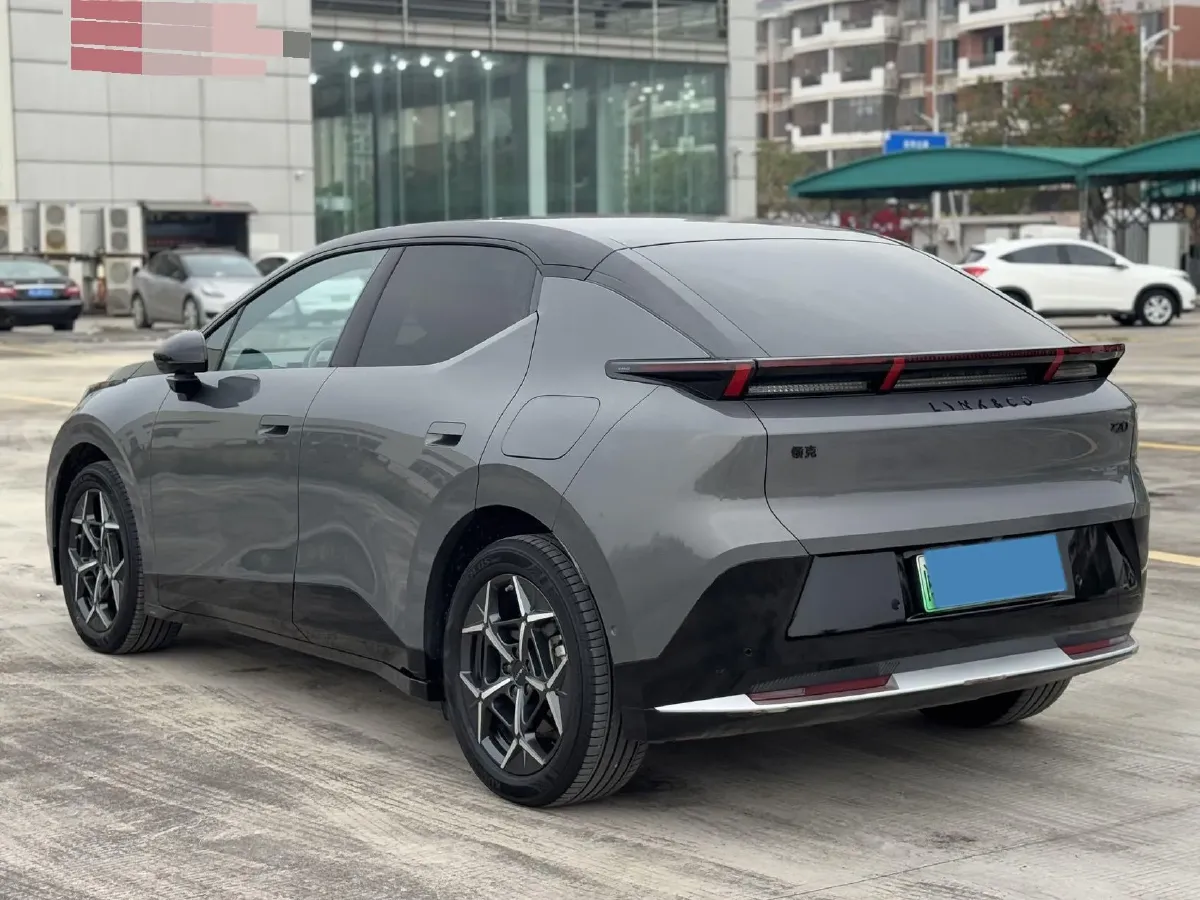 2025 Jetour Freeman 1.5T 184HP L4 7DCT,autocango,china used car exporter,china ev exporter,chinese used car exporter,chinese used ev exporter