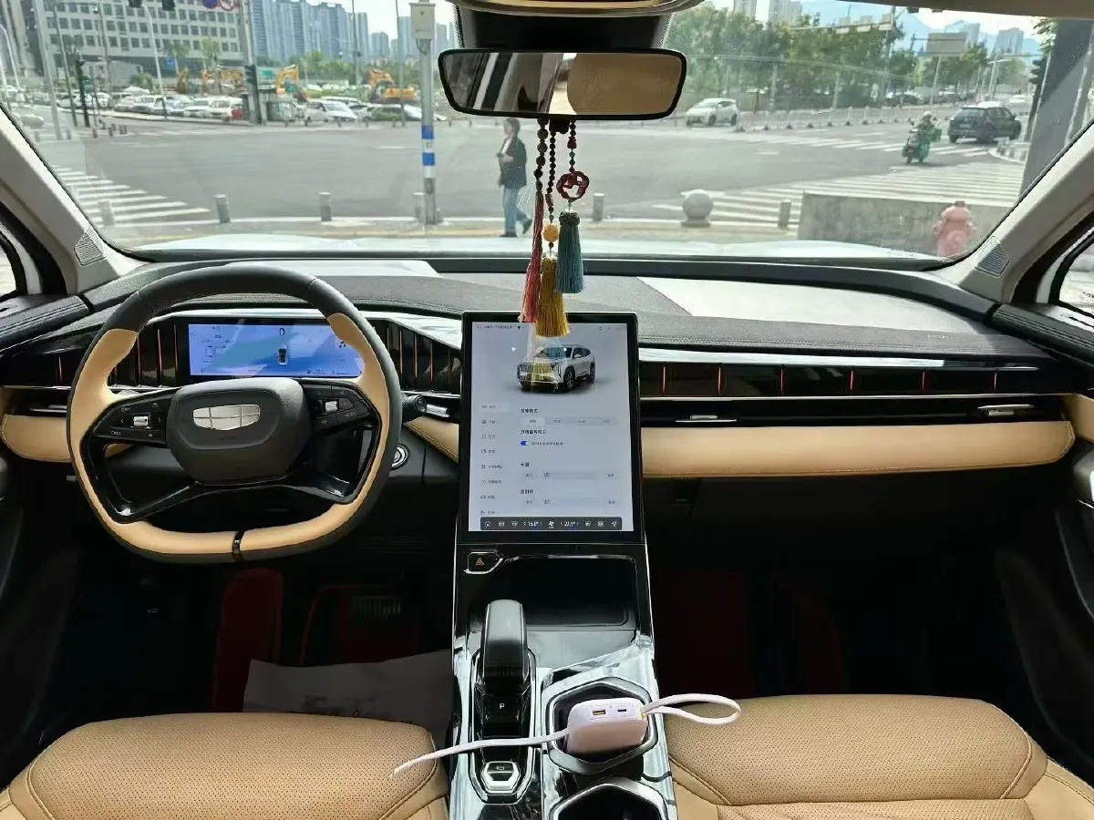 2024 Geely StarRay 1.5T 181HP L4 7DCT,autocango,china used car exporter,china ev exporter,chinese used car exporter,chinese used ev exporter