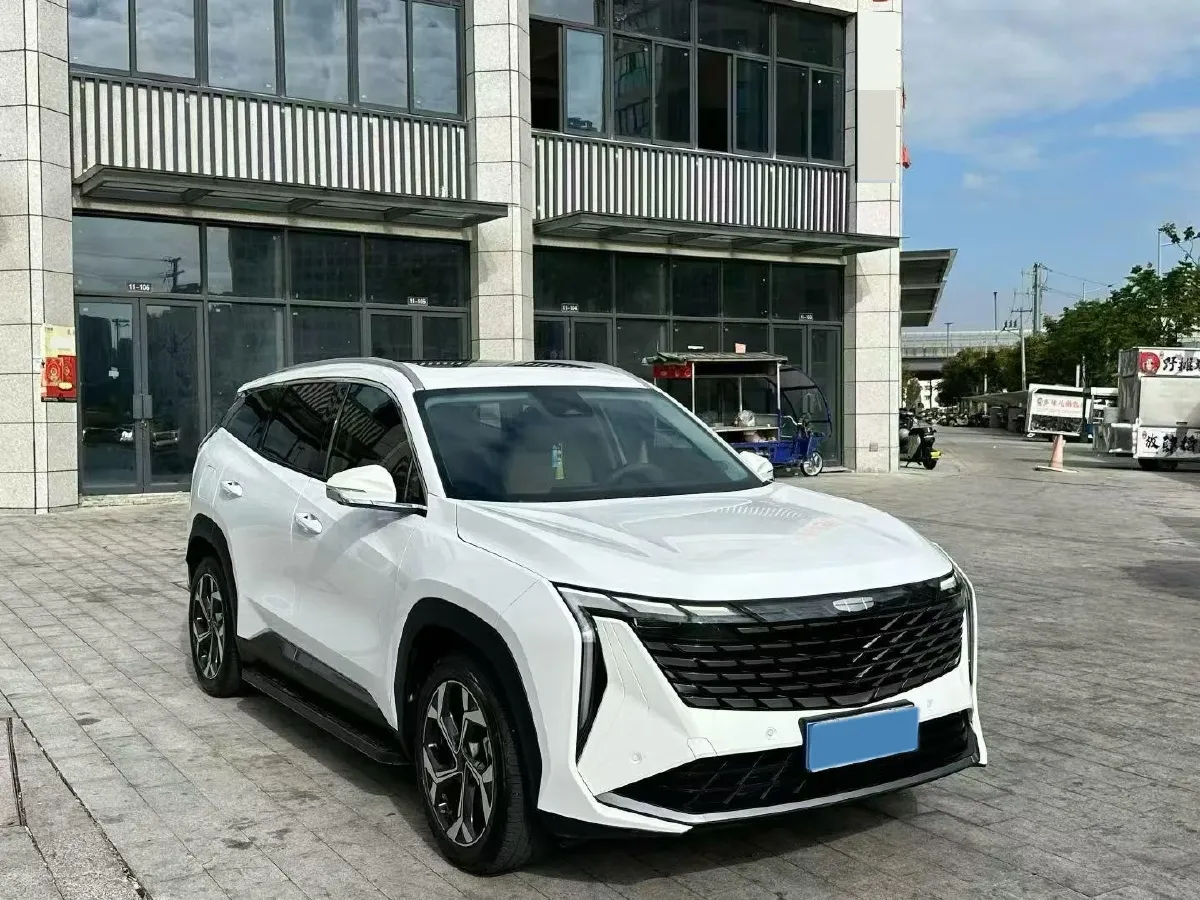 2024 Geely StarRay 1.5T 181HP L4 7DCT,autocango,china used car exporter,china ev exporter,chinese used car exporter,chinese used ev exporter