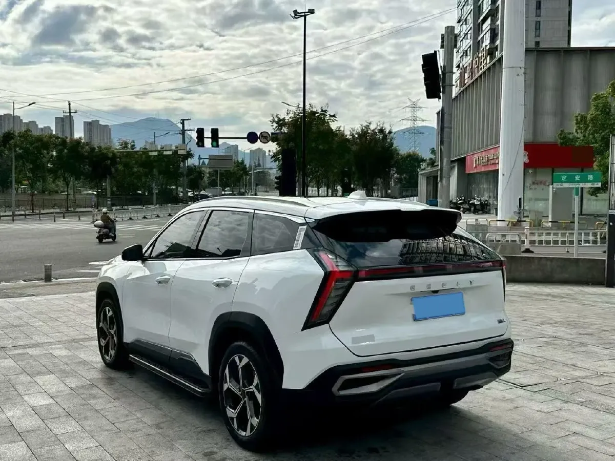 2024 Geely StarRay 1.5T 181HP L4 7DCT,autocango,china used car exporter,china ev exporter,chinese used car exporter,chinese used ev exporter