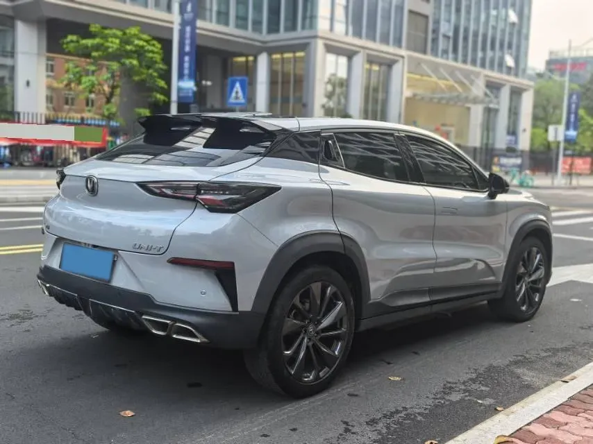 2021 ChangAn UNI-T 1.5T 180HP L4 7DCT,autocango,china used car exporter,china ev exporter,chinese used car exporter,chinese used ev exporter