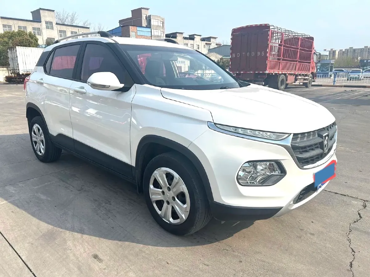 2017 BaoJun 510 1.5L 112HP L4 6MT,autocango,china used car exporter,china ev exporter,chinese used car exporter,chinese used ev exporter