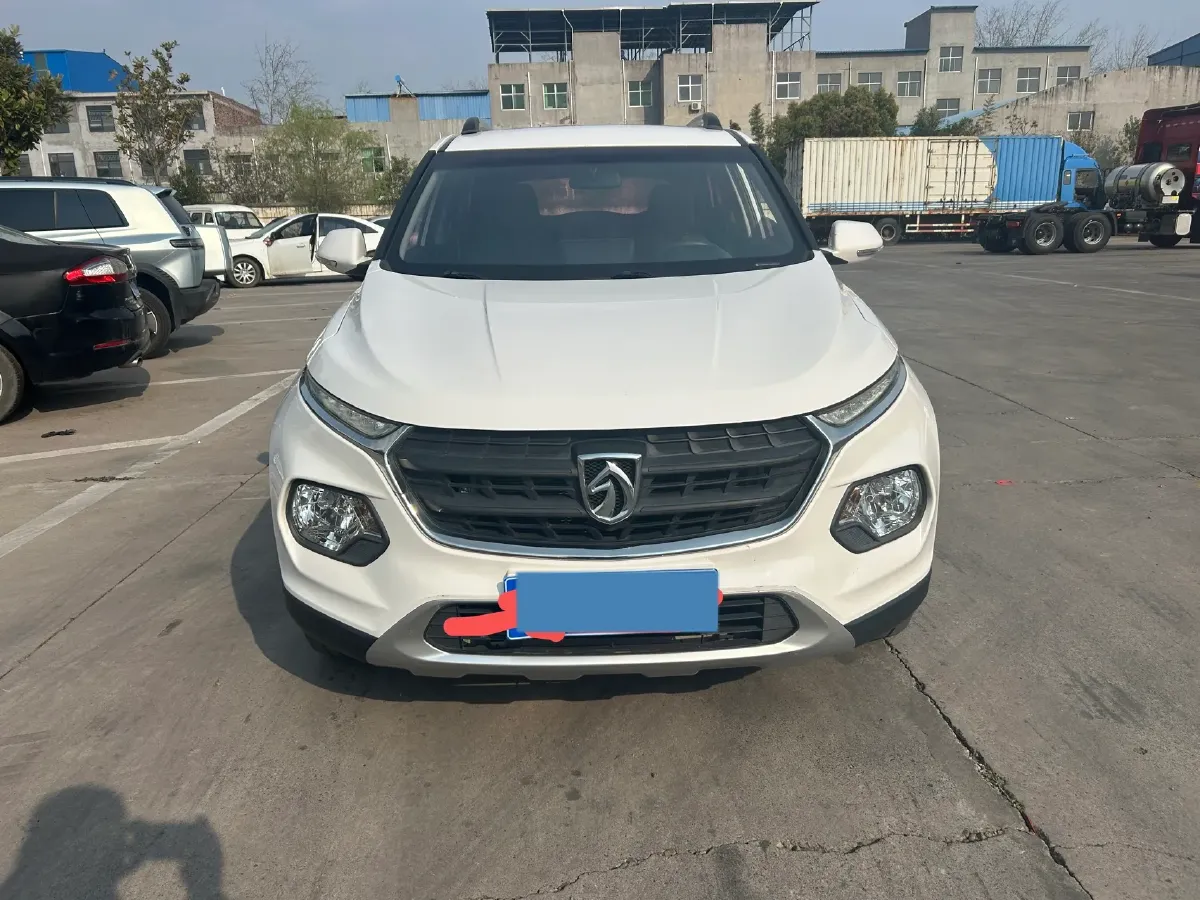 2017 BaoJun 510 1.5L 112HP L4 6MT,autocango,china used car exporter,china ev exporter,chinese used car exporter,chinese used ev exporter