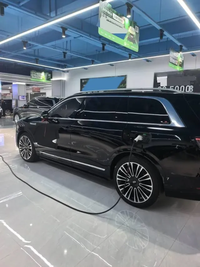 2024 AITO AITO M9 1.5T 152HP L4 REEV 42KWH,autocango,china used car exporter,china ev exporter,chinese used car exporter,chinese used ev exporter