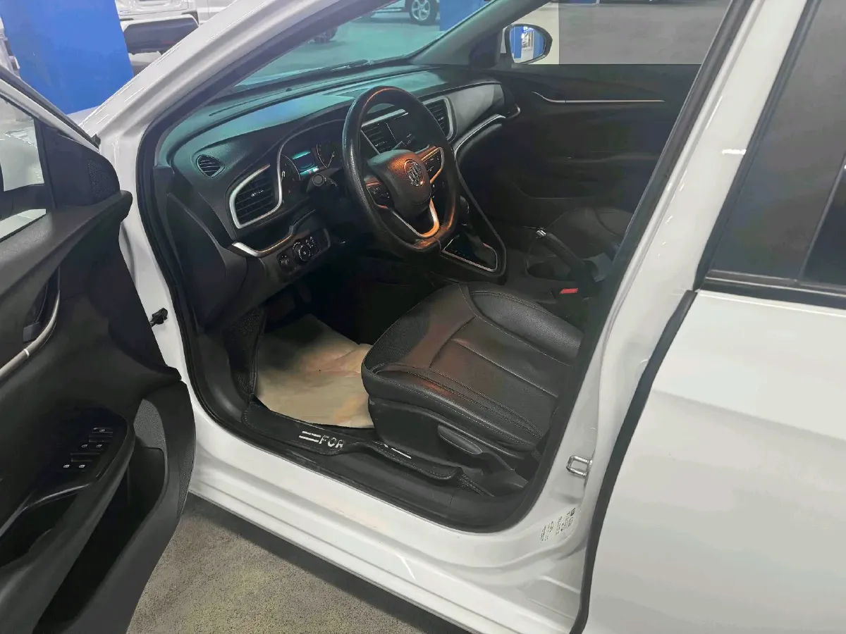 2021 Buick Excelle 1.5L 113HP L4 6AT,autocango,china used car exporter,china ev exporter,chinese used car exporter,chinese used ev exporter