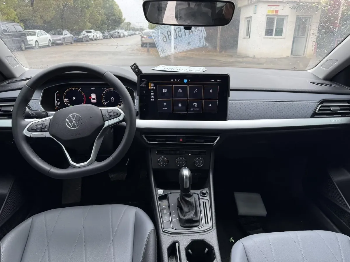 2024 Volkswagen Lavida 1.5L 110HP L4 6AT,autocango,china used car exporter,china ev exporter,chinese used car exporter,chinese used ev exporter