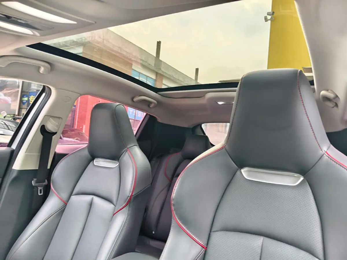 2020 ChangAn UNI-T 1.5T 180HP L4 7DCT,autocango,china used car exporter,china ev exporter,chinese used car exporter,chinese used ev exporter