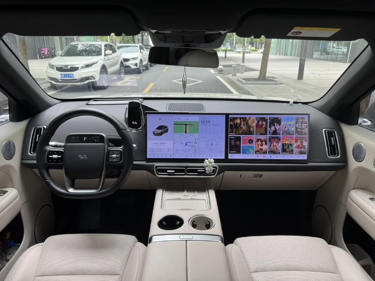 2024 Li L6 Range Extended 154HP L4 REEV 36.8KWH,autocango,china used car exporter,china ev exporter,chinese used car exporter,chinese used ev exporter