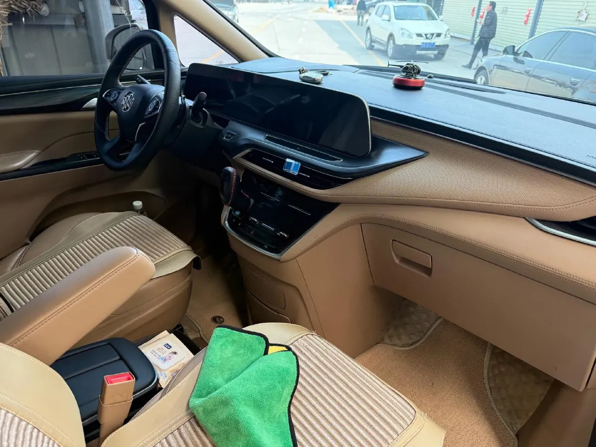 2021 Buick GL8 2.0T 237HP L4 9AT,autocango,china used car exporter,china ev exporter,chinese used car exporter,chinese used ev exporter