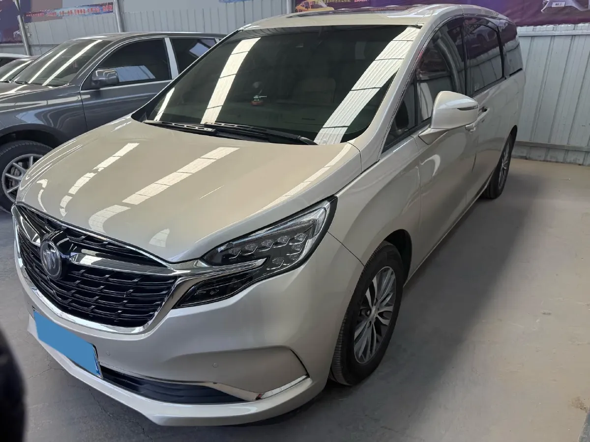 2021 Buick GL8 2.0T 237HP L4 9AT,autocango,china used car exporter,china ev exporter,chinese used car exporter,chinese used ev exporter