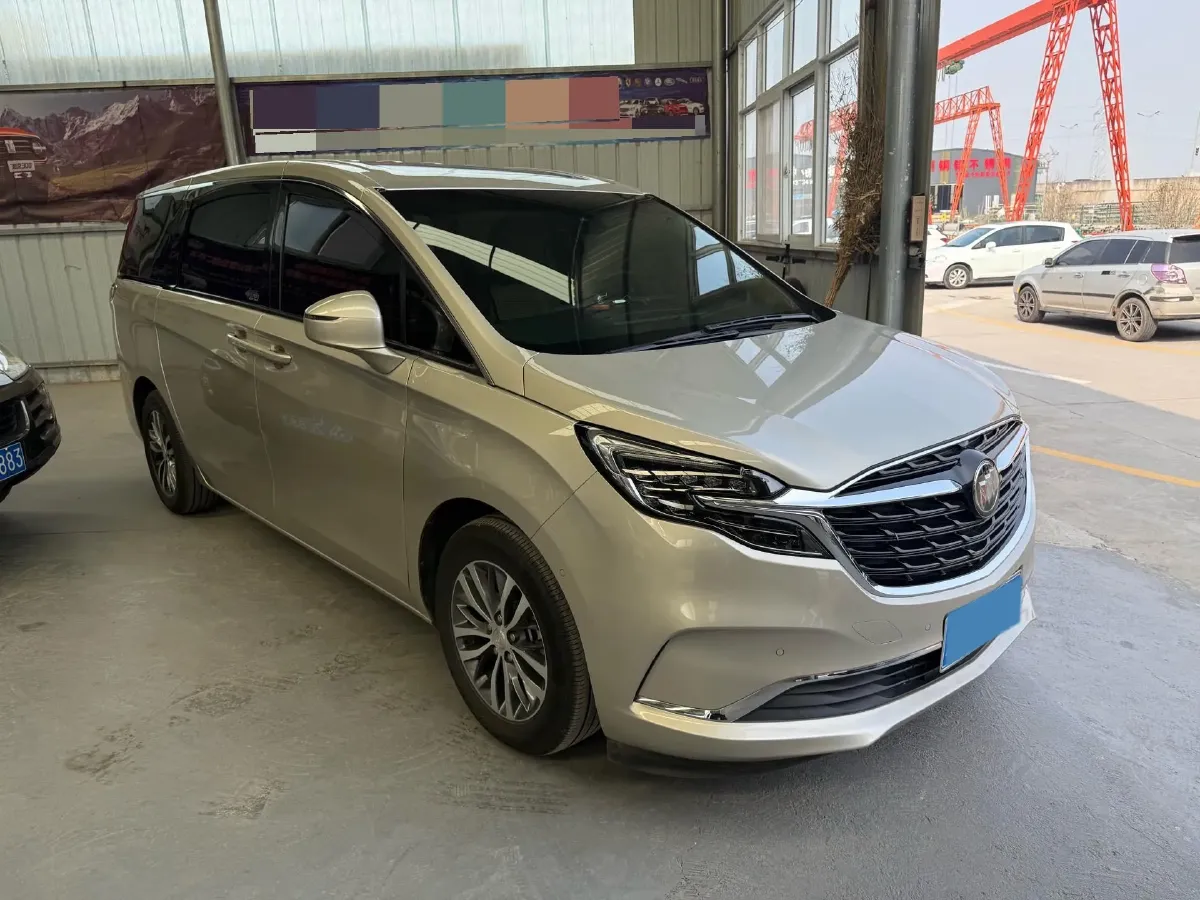 2021 Buick GL8 2.0T 237HP L4 9AT,autocango,china used car exporter,china ev exporter,chinese used car exporter,chinese used ev exporter