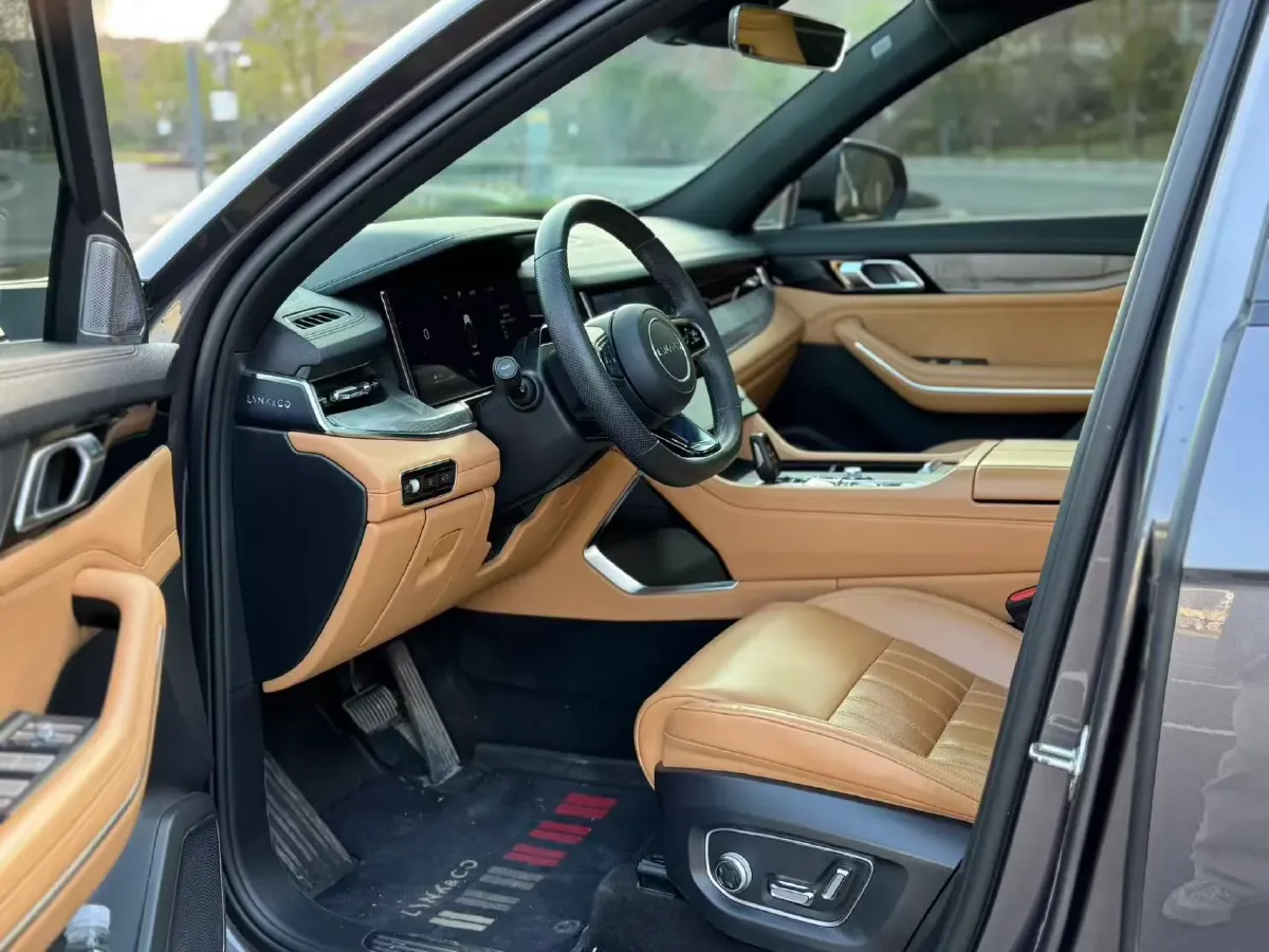 2023 Lexus NX 2.5L 189HP L4 E-CVT Hybrid,autocango,china used car exporter,china ev exporter,chinese used car exporter,chinese used ev exporter