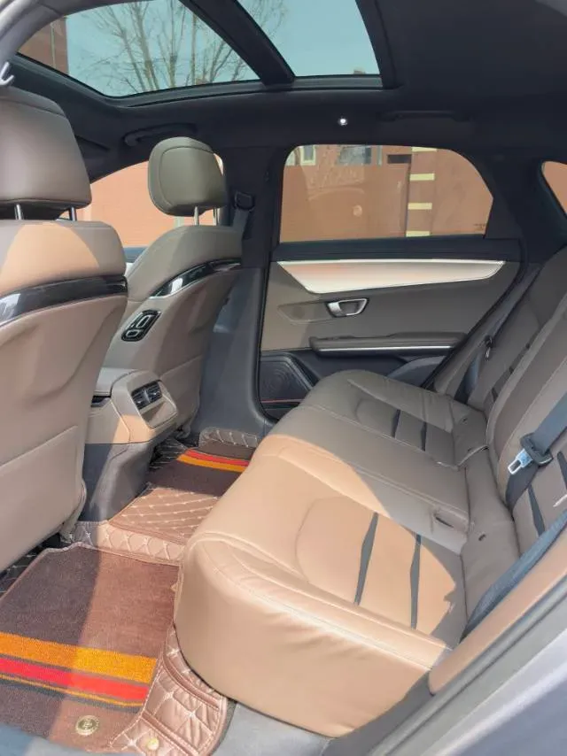 2020 Honda Breeze 2.0L 146HP L4 E-CVT Hybrid,autocango,china used car exporter,china ev exporter,chinese used car exporter,chinese used ev exporter