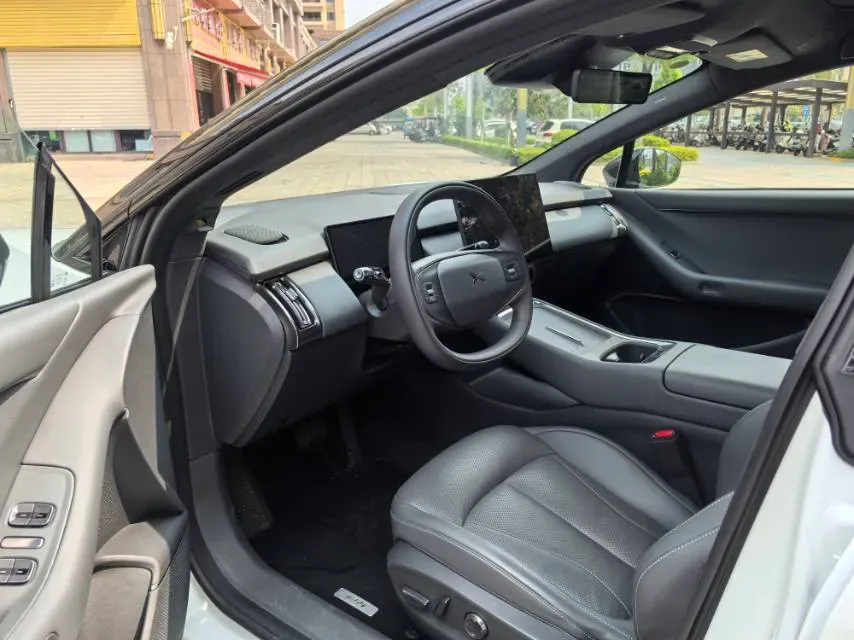 2024 Xpeng P7+ BEV 60.7KWH,autocango,china used car exporter,china ev exporter,chinese used car exporter,chinese used ev exporter