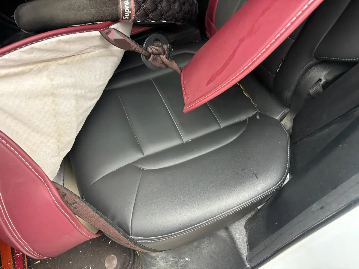 2020 Haval F7 1.5T 169HP L4 7DCT,autocango,china used car exporter,china ev exporter,chinese used car exporter,chinese used ev exporter