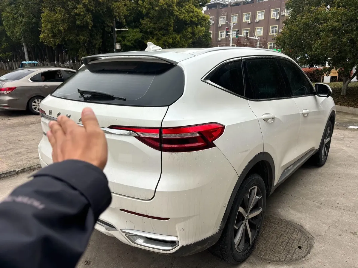 2020 Haval F7 1.5T 169HP L4 7DCT,autocango,china used car exporter,china ev exporter,chinese used car exporter,chinese used ev exporter