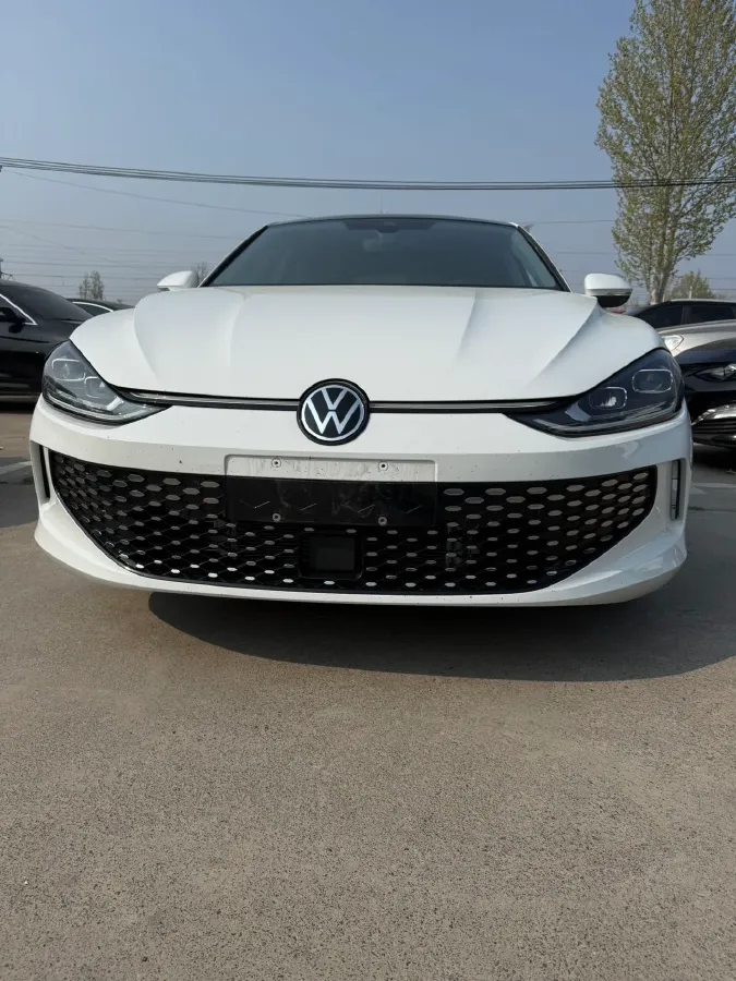 2024 Volkswagen Lamando 1.4T 150HP L4 7DCT,autocango,china used car exporter,china ev exporter,chinese used car exporter,chinese used ev exporter