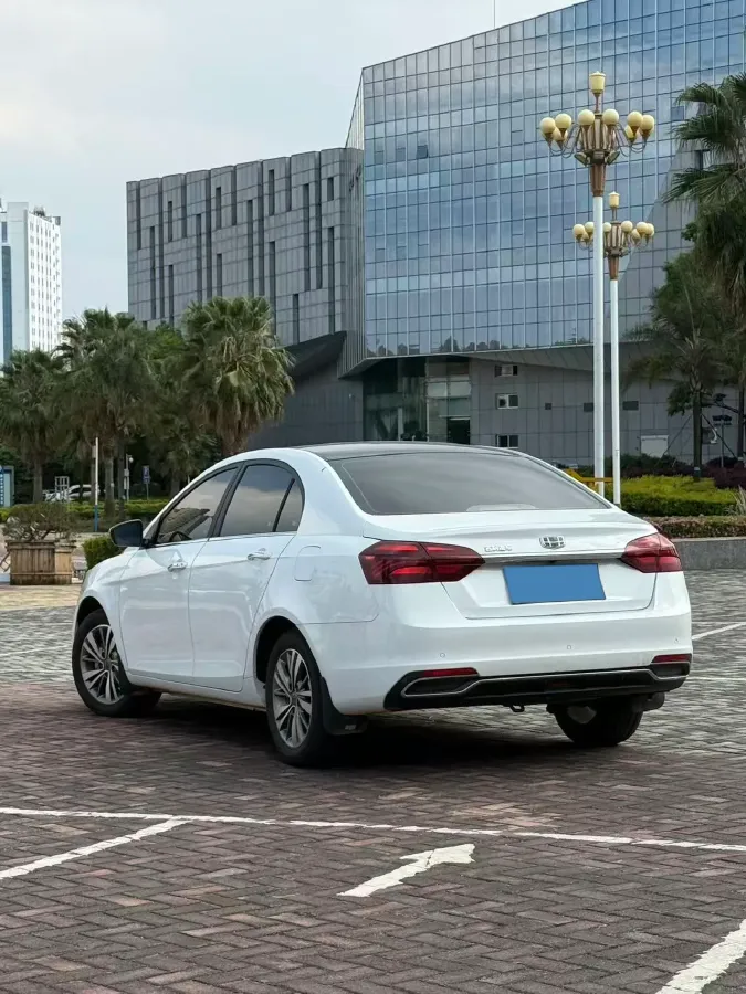 2018 Geely Emgrand 1.5L 109HP L4 CVT,autocango,china used car exporter,china ev exporter,chinese used car exporter,chinese used ev exporter