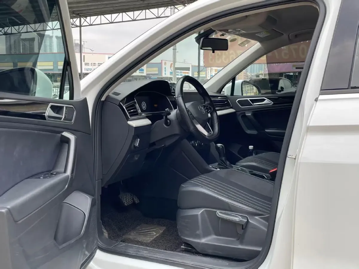 2023 Toyota Venza 2.0L 171HP L4 CVT,autocango,china used car exporter,china ev exporter,chinese used car exporter,chinese used ev exporter