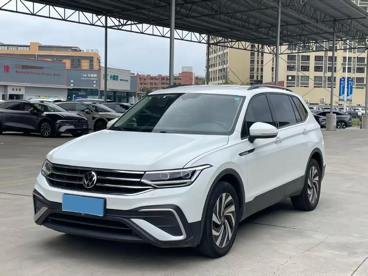 2023 Toyota Venza 2.0L 171HP L4 CVT,autocango,china used car exporter,china ev exporter,chinese used car exporter,chinese used ev exporter