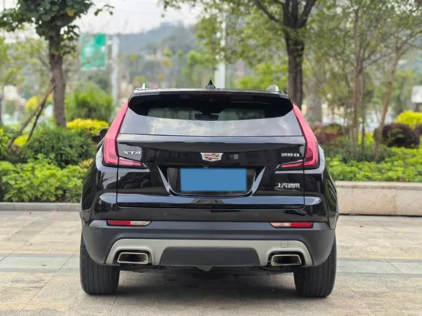 2020 Cadillac XT4 2.0T 241HP L4 9AT,autocango,china used car exporter,china ev exporter,chinese used car exporter,chinese used ev exporter