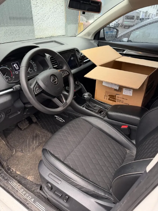 2019 Brilliance Auto V7 1.8T 231HP L4 7DCT,autocango,china used car exporter,china ev exporter,chinese used car exporter,chinese used ev exporter