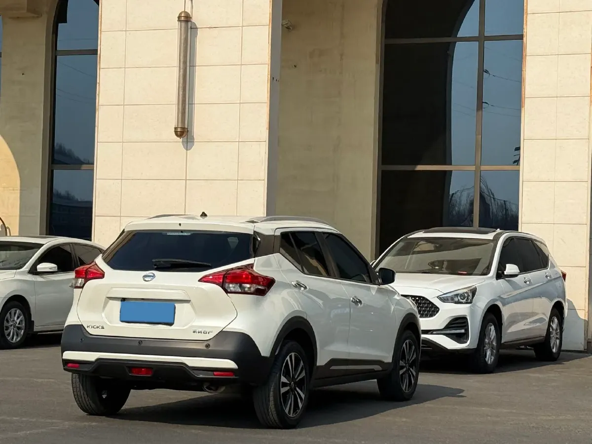 2022 Nissan Kicks 1.5L 122HP L4 CVT,autocango,china used car exporter,china ev exporter,chinese used car exporter,chinese used ev exporter