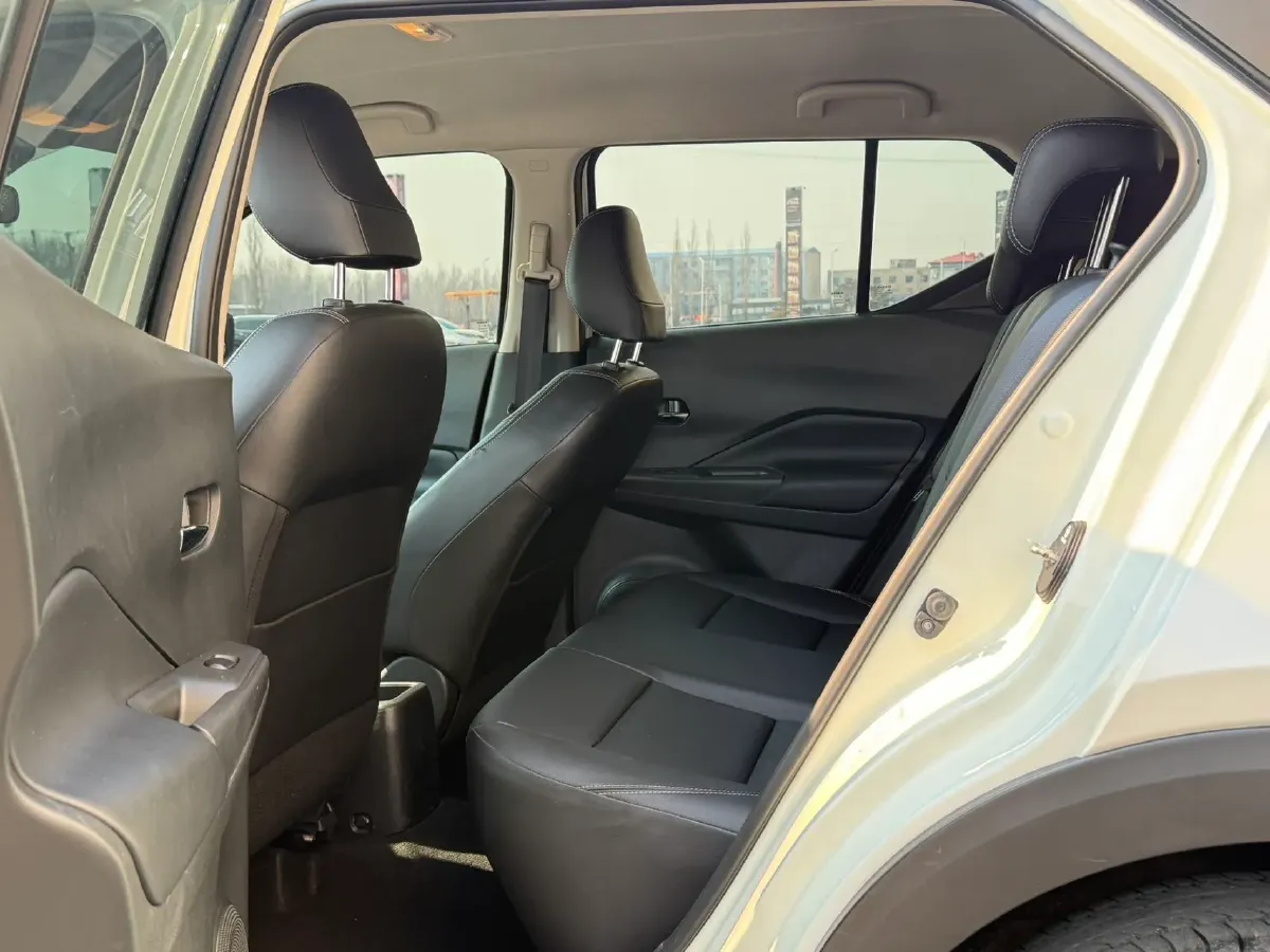 2022 Nissan Kicks 1.5L 122HP L4 CVT,autocango,china used car exporter,china ev exporter,chinese used car exporter,chinese used ev exporter