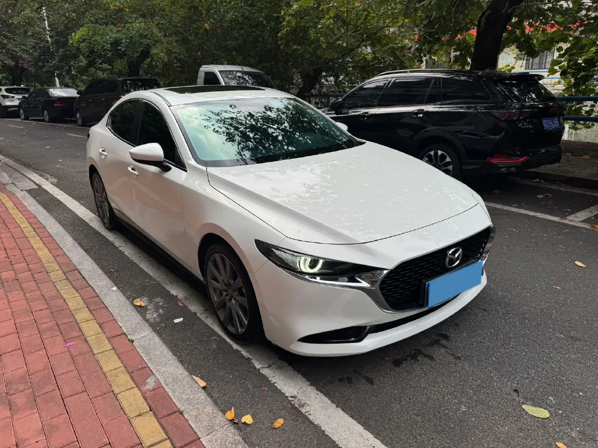 2023 Mazda 3 Axela 2.0L 158HP L4 6AT,autocango,china used car exporter,china ev exporter,chinese used car exporter,chinese used ev exporter