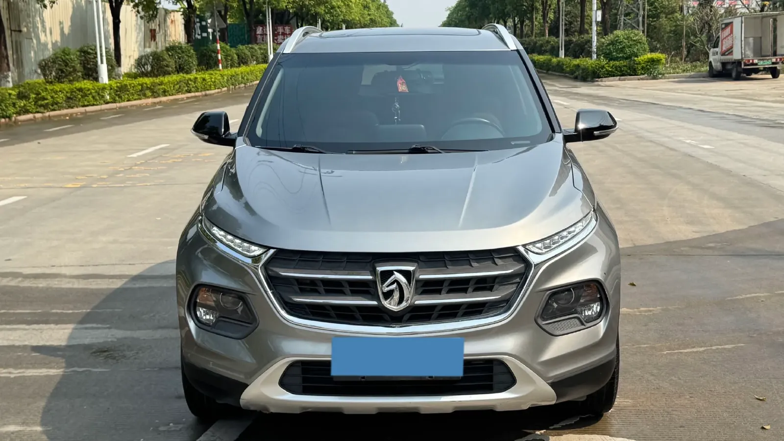 2017 HaiMa S5 Young Edition 1.6L 122HP L4 5MT,autocango,china used car exporter,china ev exporter,chinese used car exporter,chinese used ev exporter