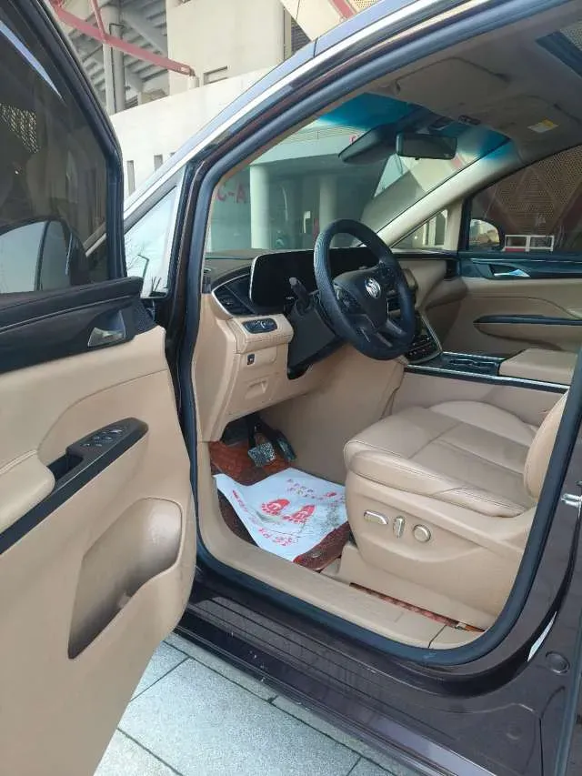 2021 Buick GL8 2.0T 237HP L4 9AT,autocango,china used car exporter,china ev exporter,chinese used car exporter,chinese used ev exporter