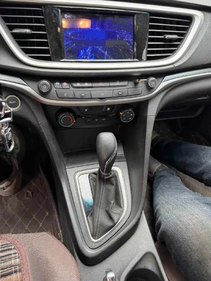 2020 Buick Encore 1.0T 125HP L3 6AT,autocango,china used car exporter,china ev exporter,chinese used car exporter,chinese used ev exporter