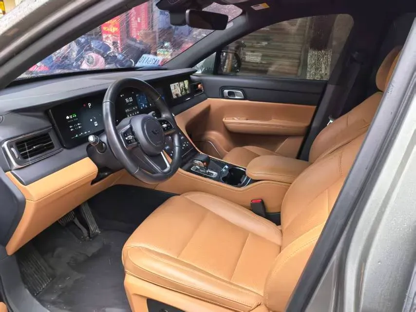 2021 Li ONE Range Extended 131HP REEV 40.5KWH,autocango,china used car exporter,china ev exporter,chinese used car exporter,chinese used ev exporter