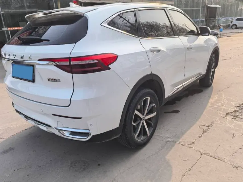 2021 Haval F7 1.5T 169HP L4 7DCT,autocango,china used car exporter,china ev exporter,chinese used car exporter,chinese used ev exporter
