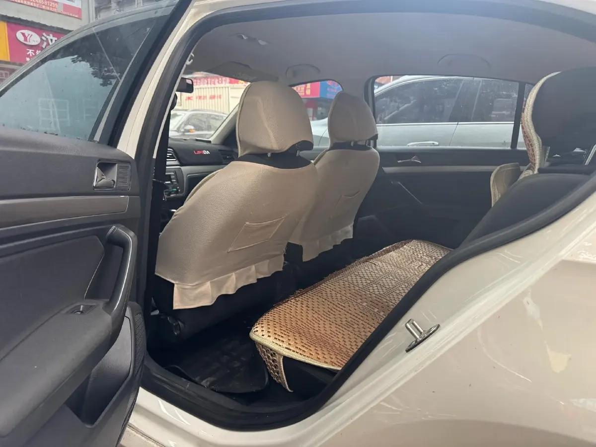 2019 ChangAn Eado XT 1.6L 128HP L4 6AT,autocango,china used car exporter,china ev exporter,chinese used car exporter,chinese used ev exporter