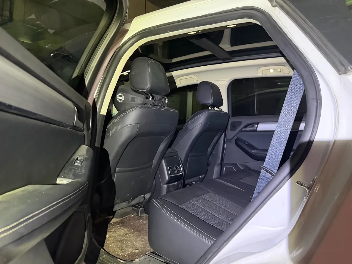 2018 BYD Tang 2.0T 205HP L4 6AT,autocango,china used car exporter,china ev exporter,chinese used car exporter,chinese used ev exporter