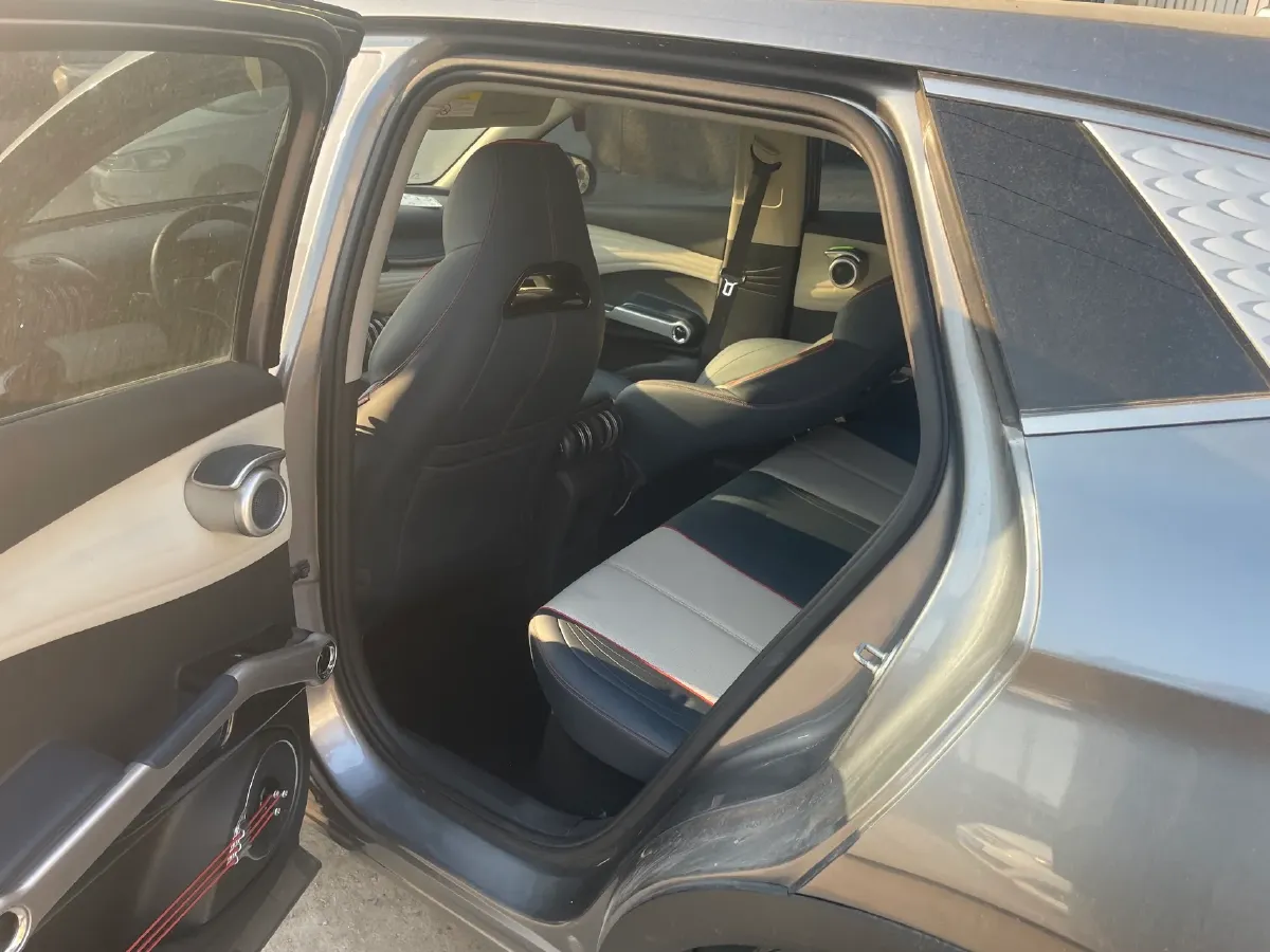 2022 Hycan Z03 BEV 64.23KWH,autocango,china used car exporter,china ev exporter,chinese used car exporter,chinese used ev exporter