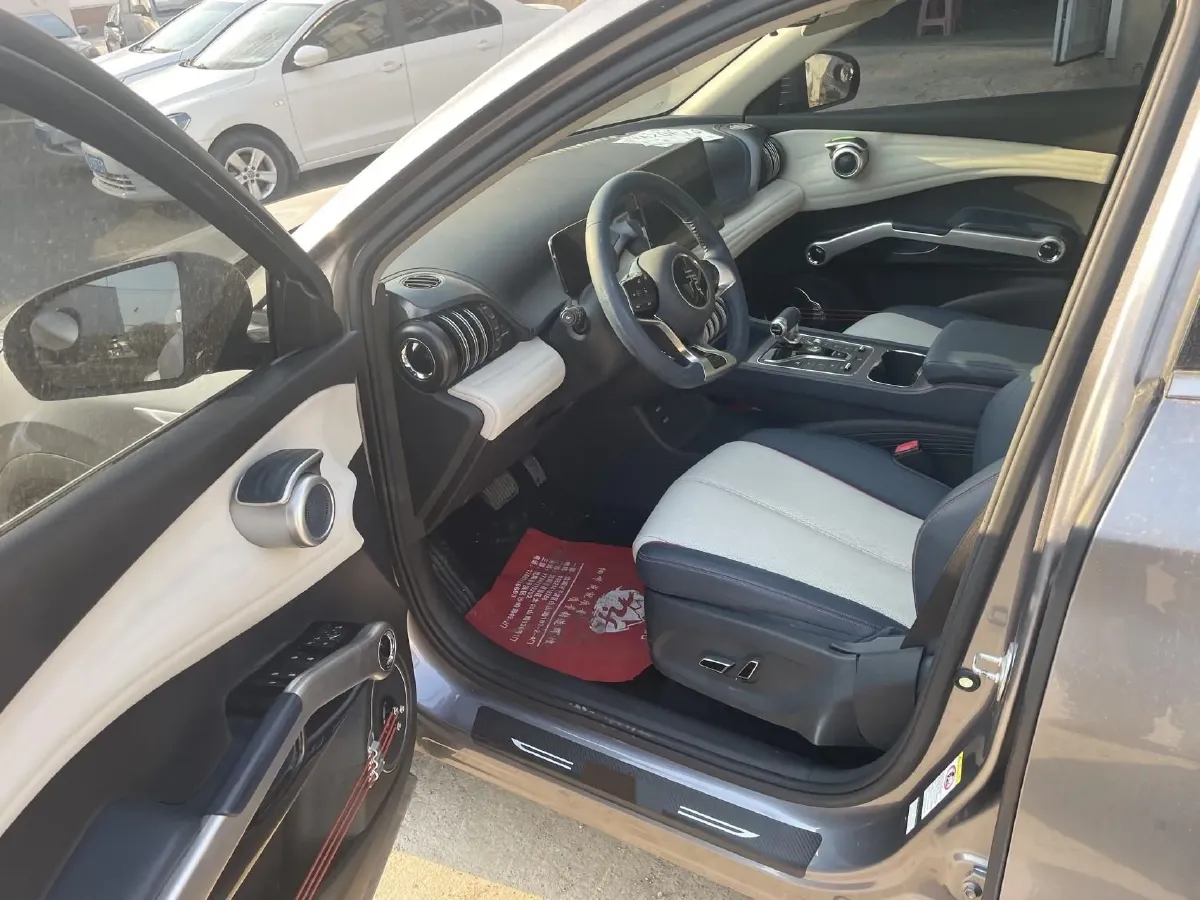 2022 Hycan Z03 BEV 64.23KWH,autocango,china used car exporter,china ev exporter,chinese used car exporter,chinese used ev exporter