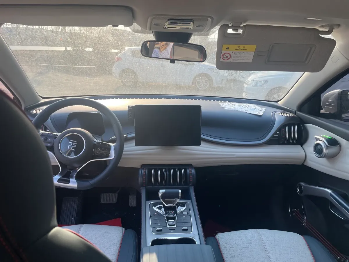 2022 Hycan Z03 BEV 64.23KWH,autocango,china used car exporter,china ev exporter,chinese used car exporter,chinese used ev exporter