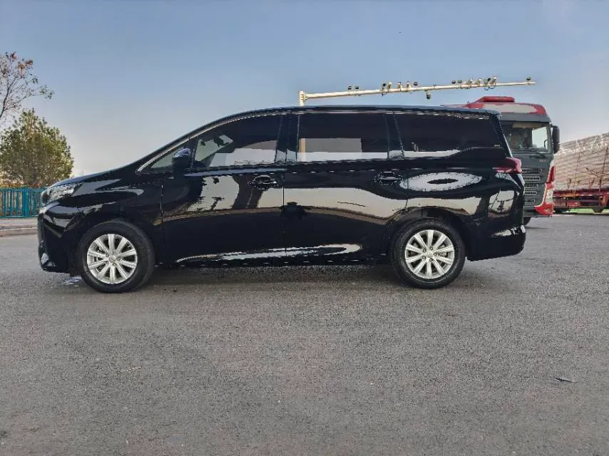 2021 GAC Trumpchi M6 1.5T 169HP L4 7DCT,autocango,china used car exporter,china ev exporter,chinese used car exporter,chinese used ev exporter