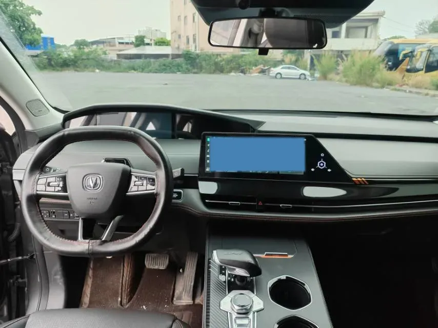 2021 ChangAn UNI-K 2.0T 233HP L4 8AT,autocango,china used car exporter,china ev exporter,chinese used car exporter,chinese used ev exporter