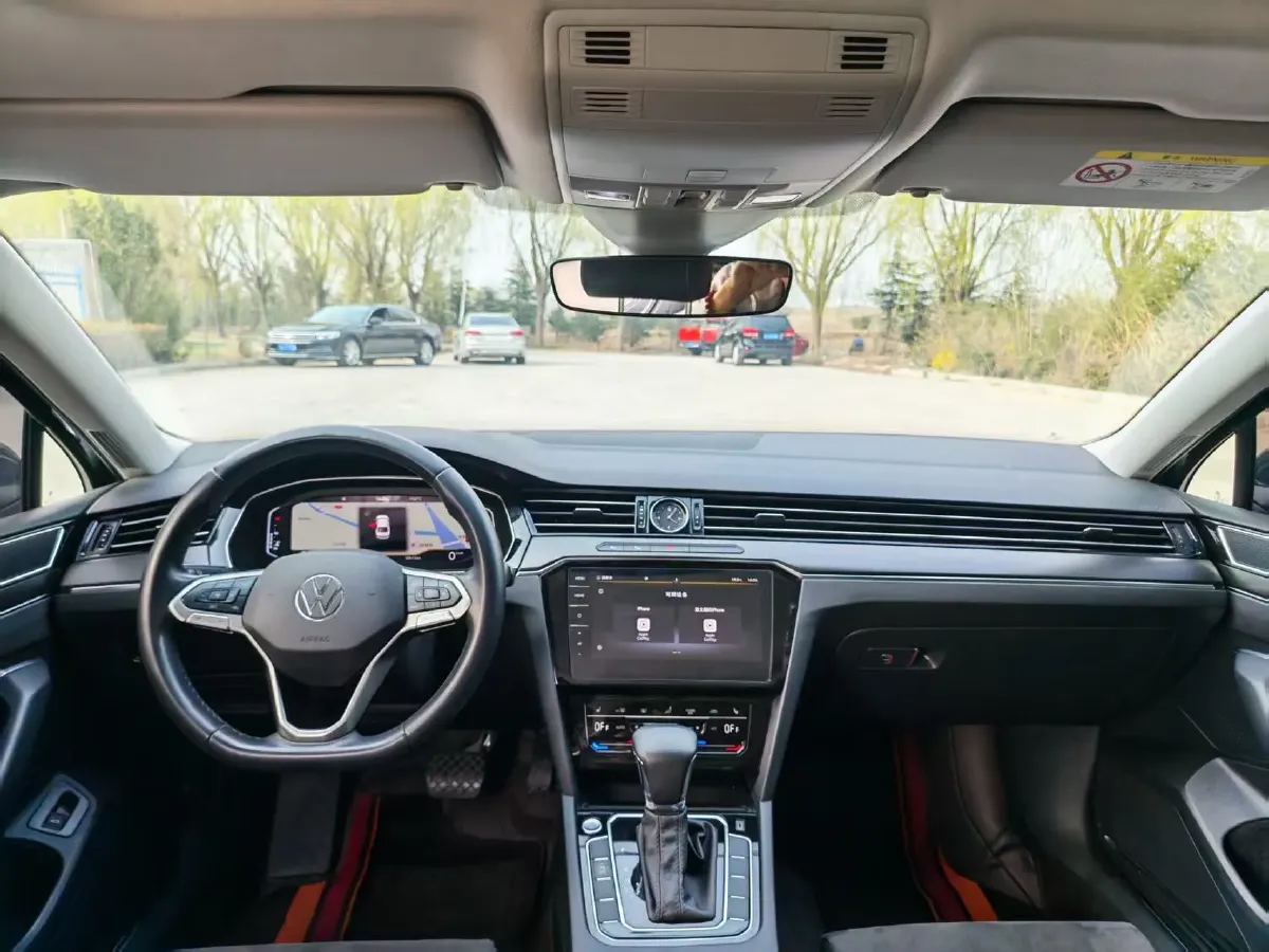 2020 Volkswagen Magotan 2.0T 220HP L4 7DCT,autocango,china used car exporter,china ev exporter,chinese used car exporter,chinese used ev exporter