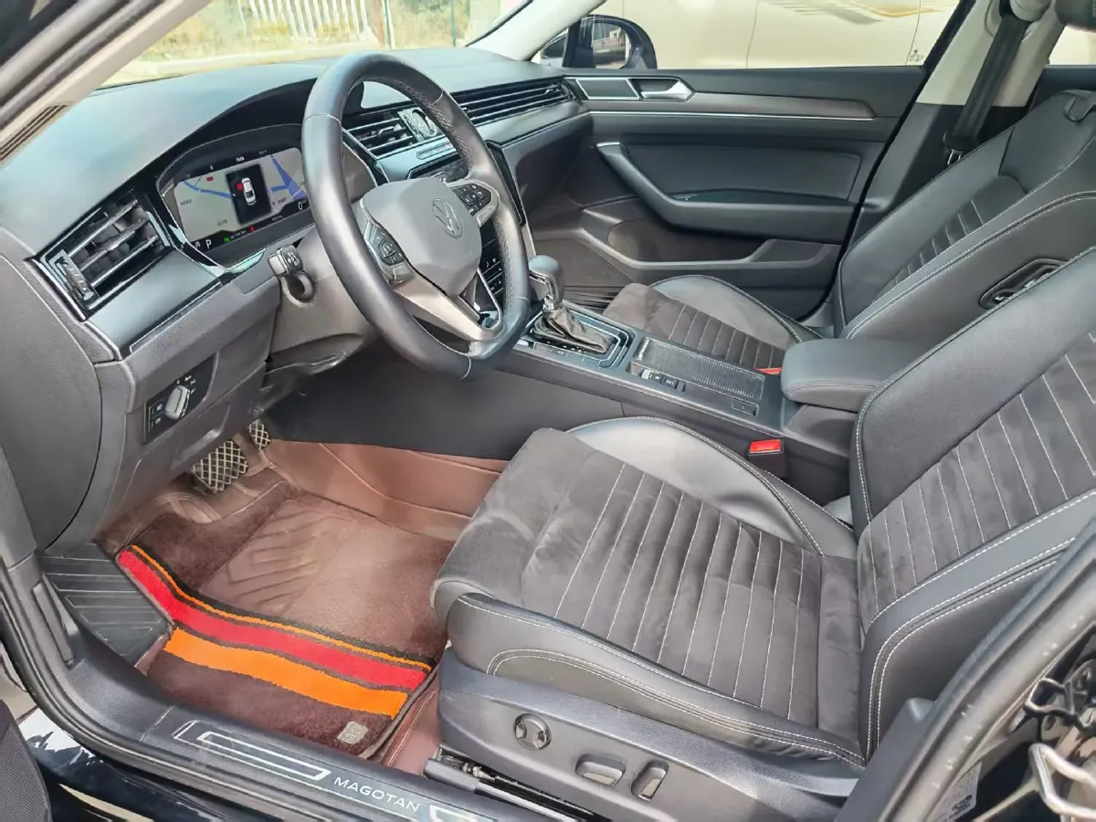 2020 Volkswagen Magotan 2.0T 220HP L4 7DCT,autocango,china used car exporter,china ev exporter,chinese used car exporter,chinese used ev exporter