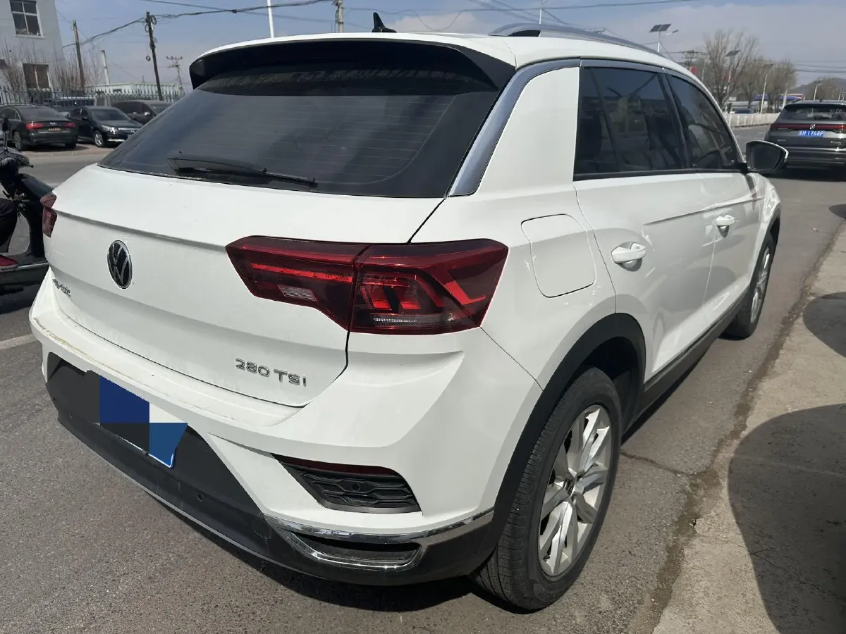 2021 Volkswagen T-Roc 1.4T 150HP L4 7DCT,autocango,china used car exporter,china ev exporter,chinese used car exporter,chinese used ev exporter