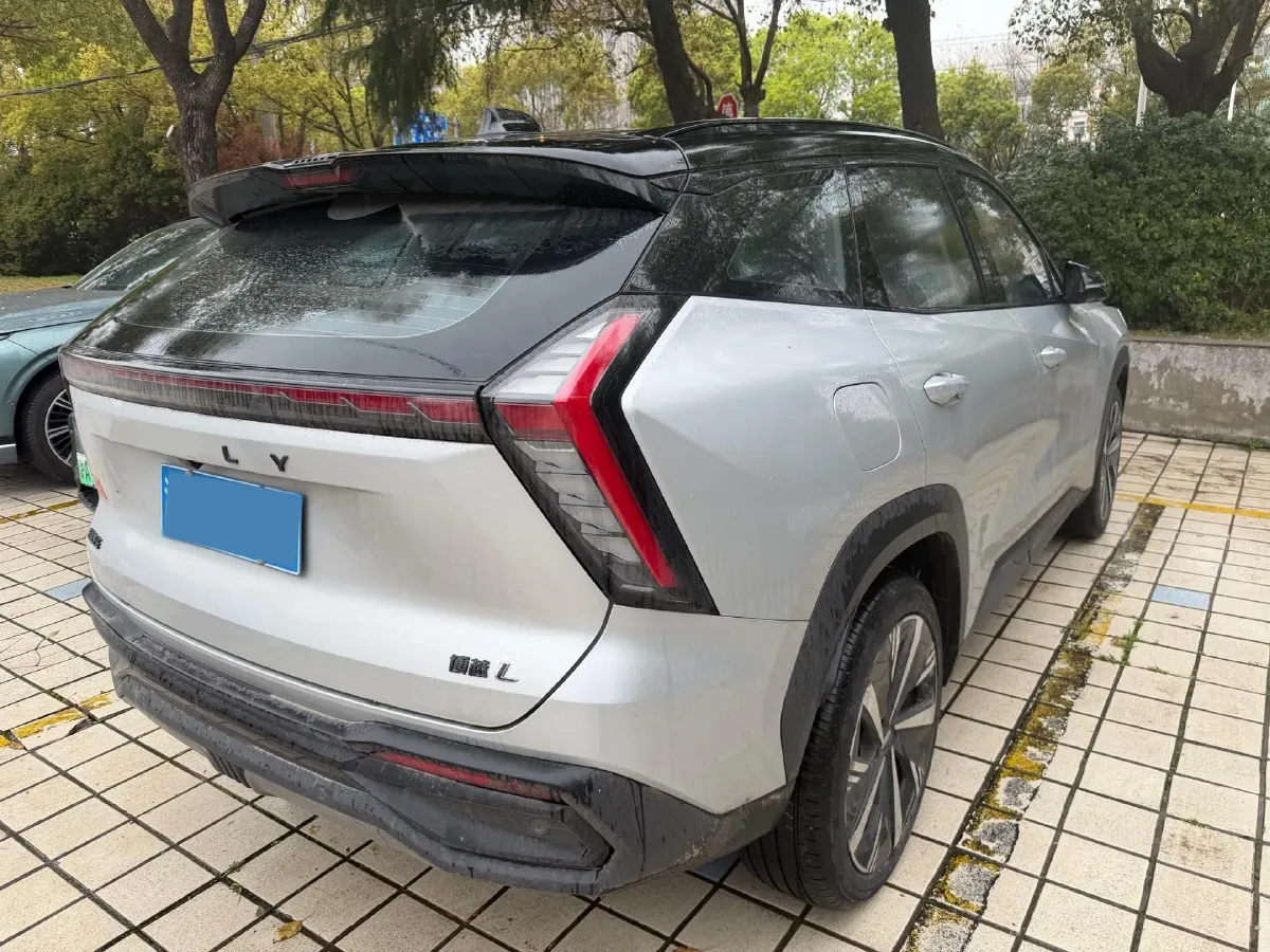 2023 Geely StarRay 1.5T 181HP L4 7DCT,autocango,china used car exporter,china ev exporter,chinese used car exporter,chinese used ev exporter