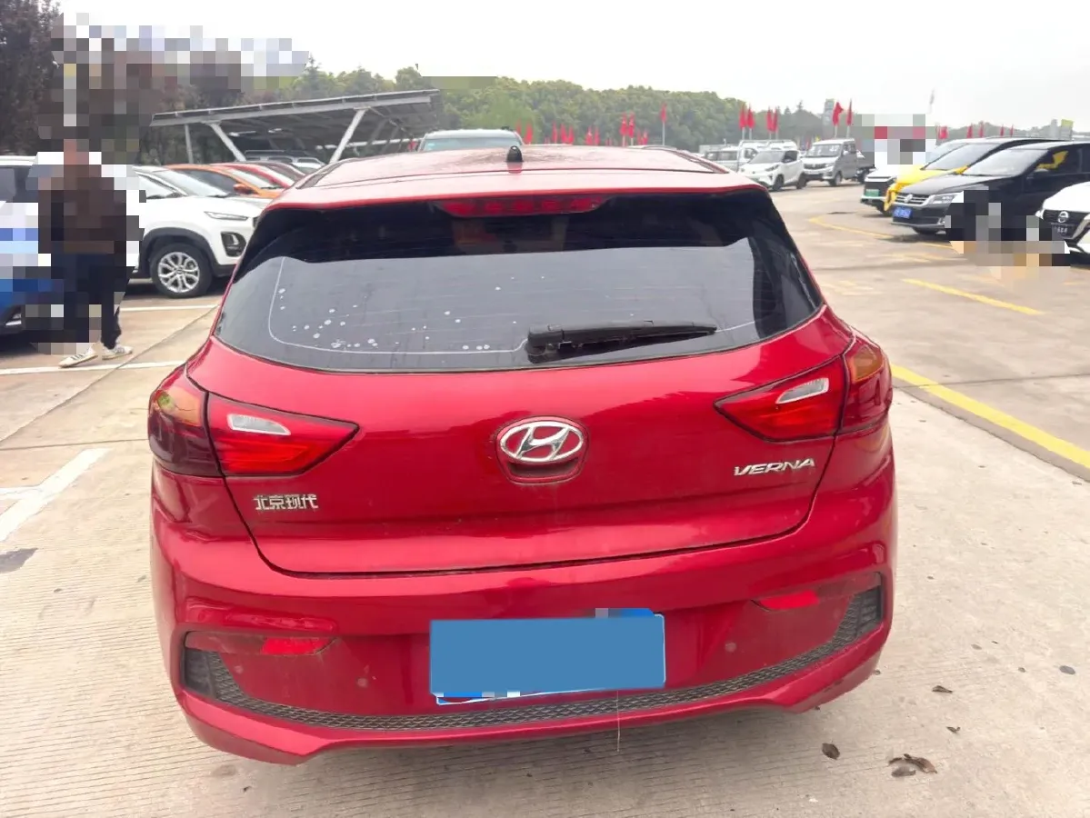 2017 Hyundai Verna RV 1.4L 100HP L4 6AT,autocango,china used car exporter,china ev exporter,chinese used car exporter,chinese used ev exporter