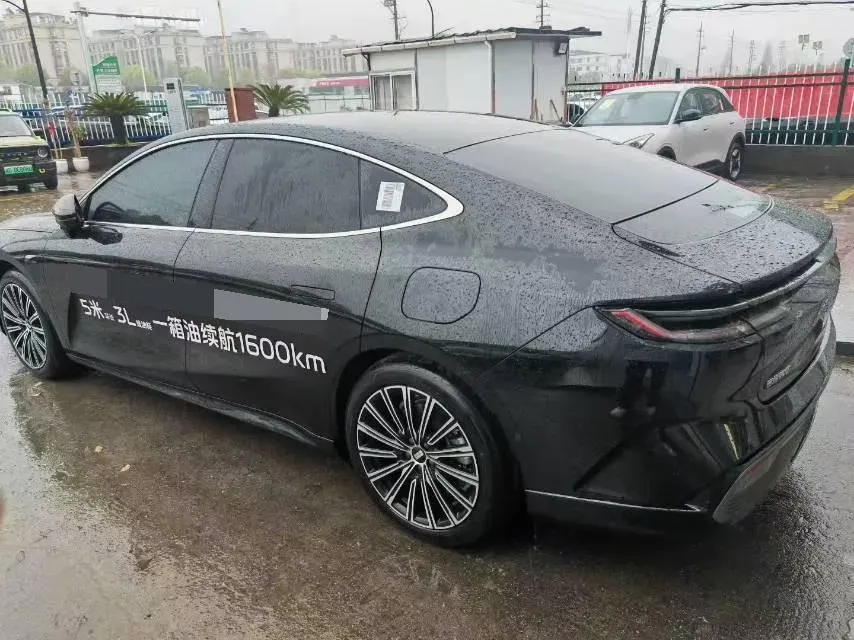 2025 Geely Galaxy Starshine 8 1.5T 163HP L4 3DHT PHEV 27.69KWH,autocango,china used car exporter,china ev exporter,chinese used car exporter,chinese used ev exporter