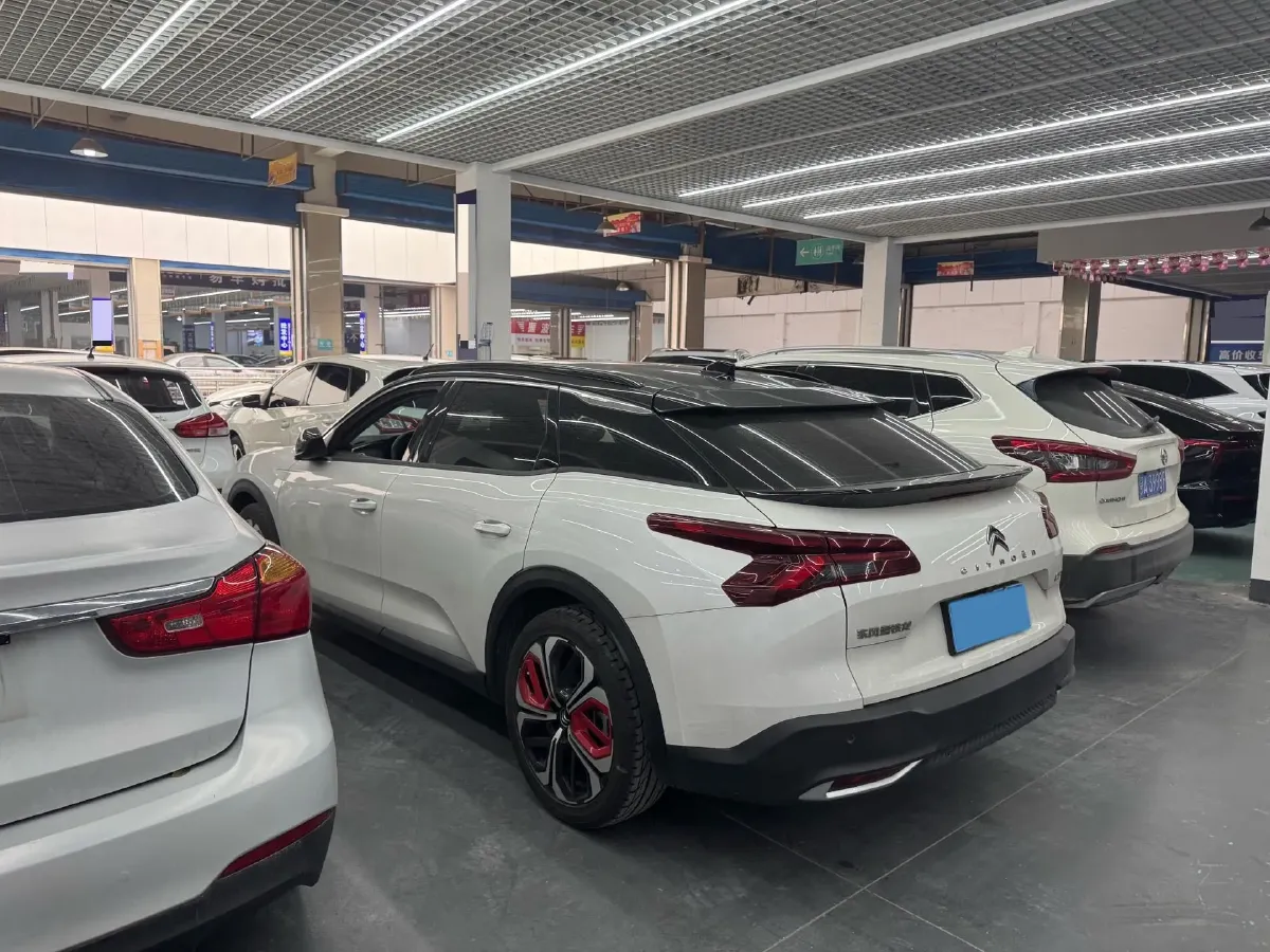 2022 Citroen C5 X 1.6T 175HP L4 8AT,autocango,china used car exporter,china ev exporter,chinese used car exporter,chinese used ev exporter