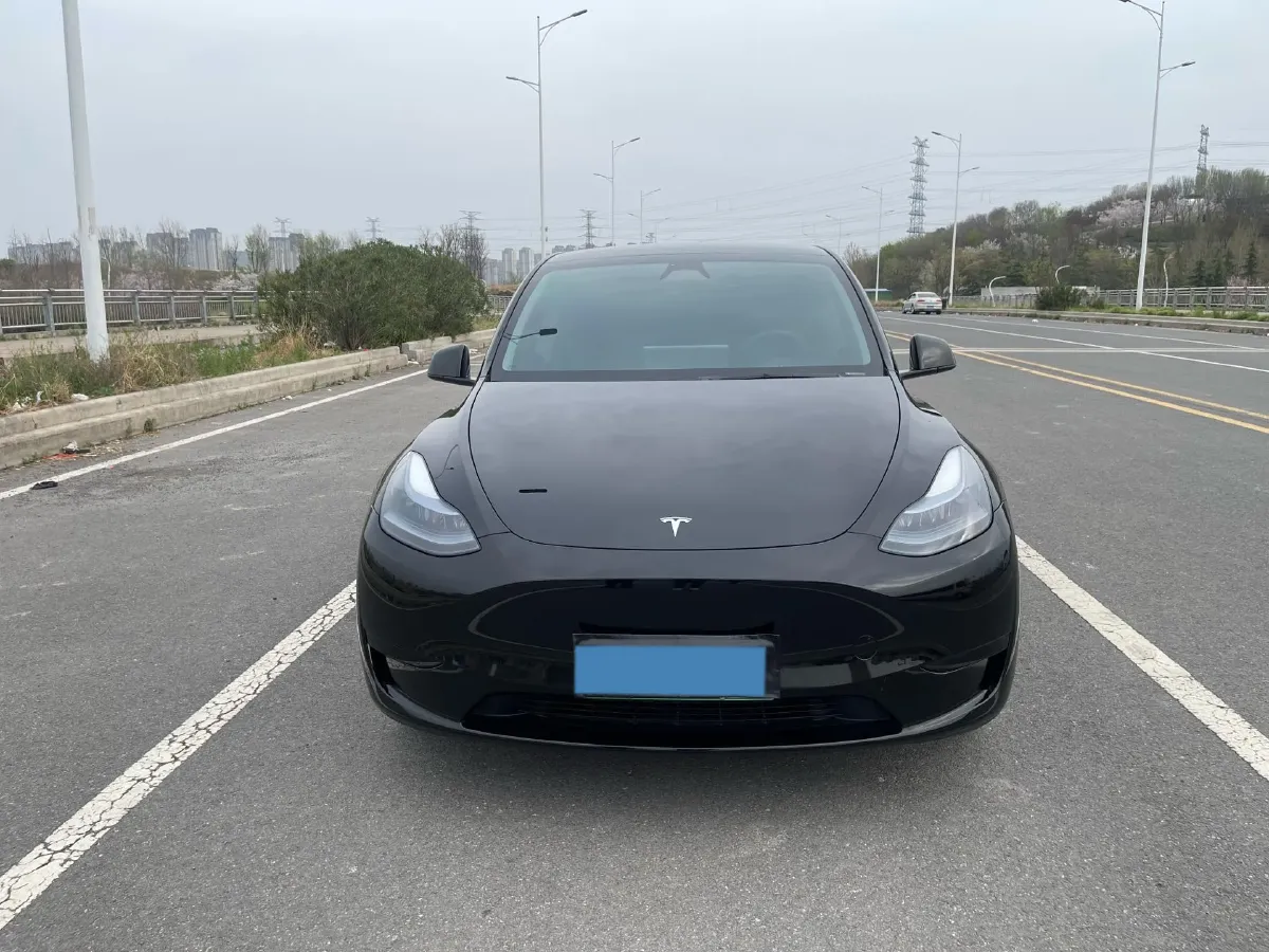 2024 Iveco OuSheng BEV 77.28KWH,autocango,china used car exporter,china ev exporter,chinese used car exporter,chinese used ev exporter